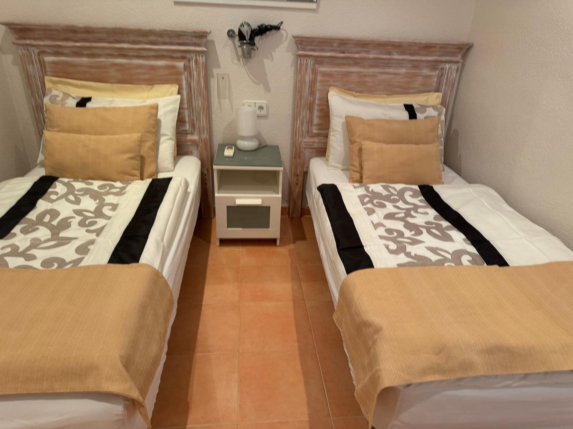 Bed and Breakfast Casa Lanjaron Сан-Мигель-де-Салинас Экстерьер фото